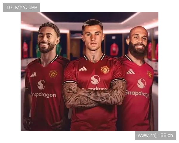 塞斯科抵达曼彻斯特正式开启曼联体检 期待加盟红魔